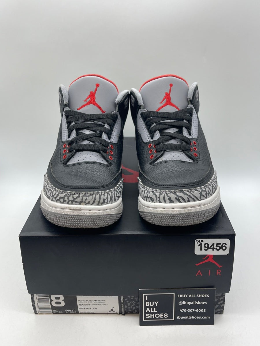 Jordan 3 Retro Black Cement (2018) 8 (Moderately Worn Pre-Owned) - Image 2