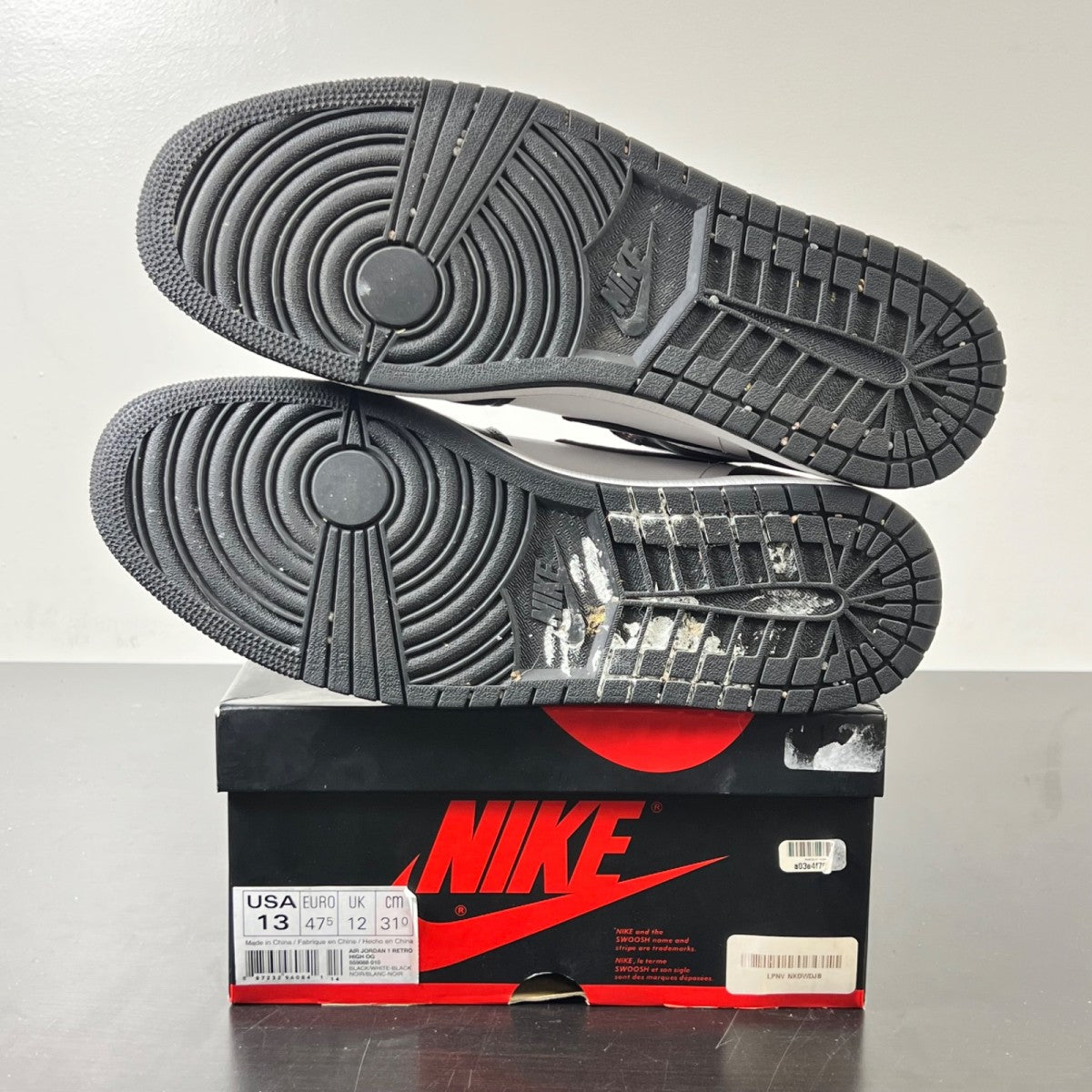 Jordan 1 Retro Black White (2014) 13 (Lightly Worn Pre-Owned)JordanBlack/White-Black - Image 5