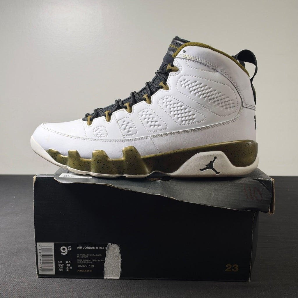 Jordan 9 Retro Statue (Size 9.5) - Image 3
