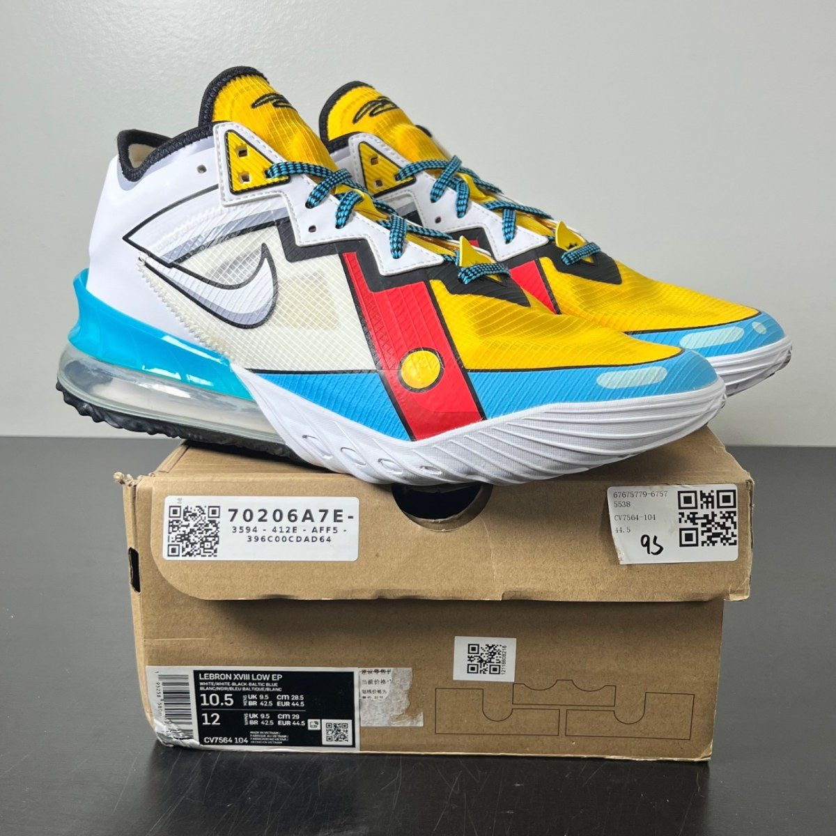 Nike LeBron 18 Low Stewie Griffin 10.5 (Lightly Worn Pre-Owned)NikeWhite/Yellow-Teal-Red - Image 1