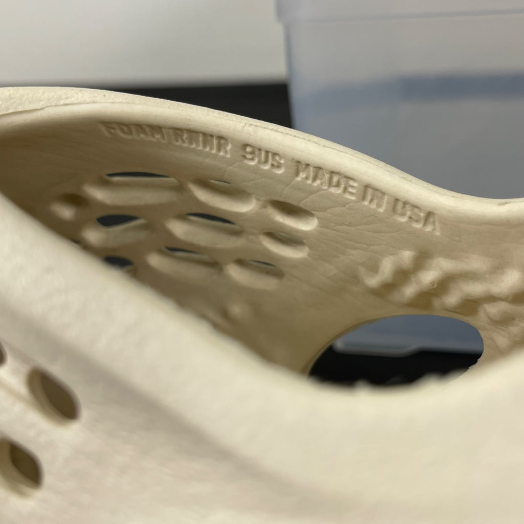 adidas Yeezy Foam RNNR Sand 9 (Moderately Worn Pre-Owned)adidasSand/Sand/Sand - Image 6