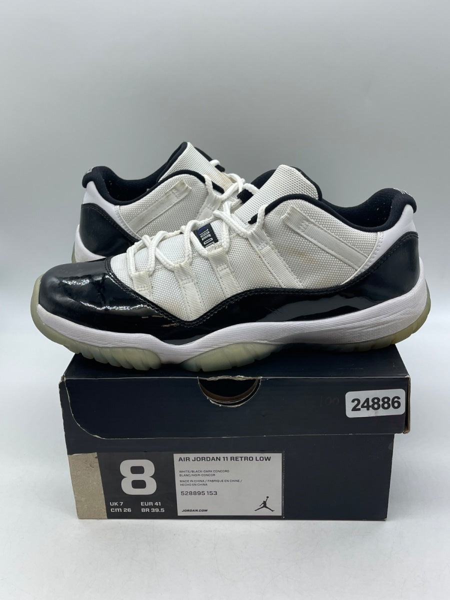 Jordan 11 Retro Low Concord 8 (Moderately Worn Pre-Owned)JordanWhite/Black-Concord - Image 1