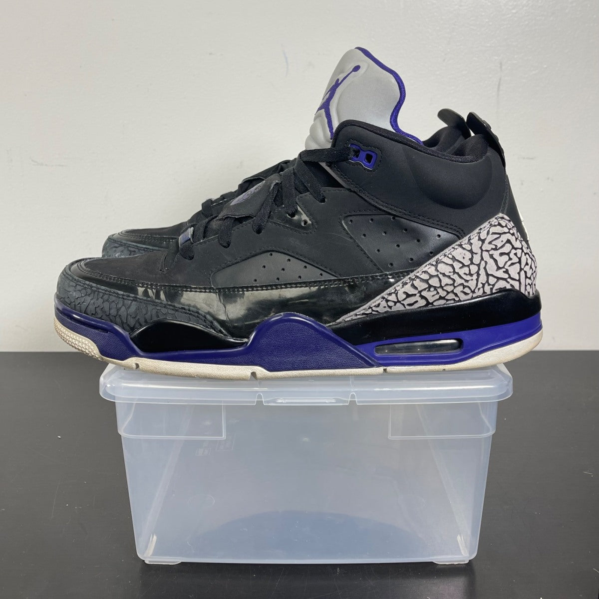 Jordan Son of Mars Low Black Grape 12 (Moderately Worn Pre-Owned)JordanBlack/Grape Ice-White - Image 3