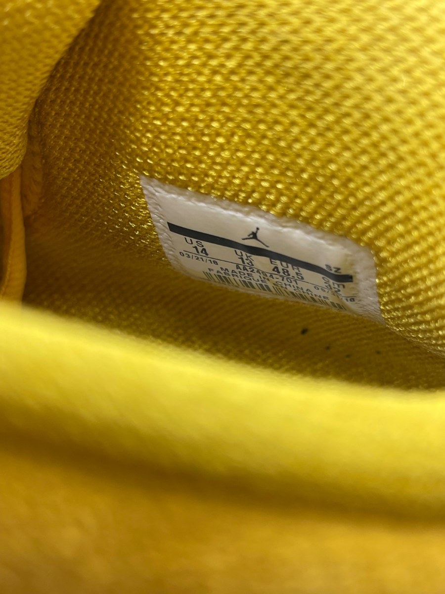 Jordan 18 Retro Yellow Ochre 14 (Moderately Worn Pre-Owned)JordanYellow Ochre/Yellow Ochre-Sail - Image 8