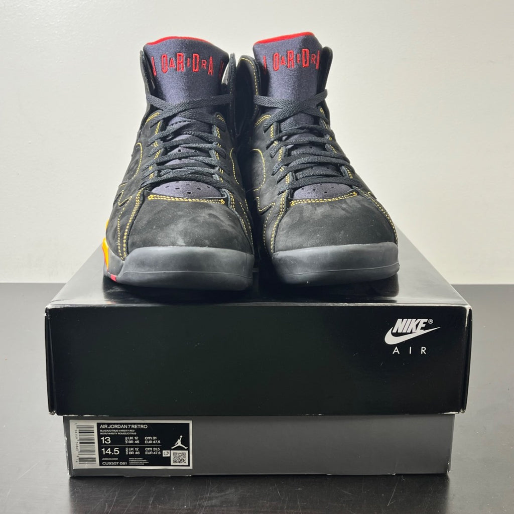 Jordan 7 Retro Citrus (2022) 13 (Lightly Worn Pre-Owned)JordanBlack/Citrus-Varsity Red - Image 2