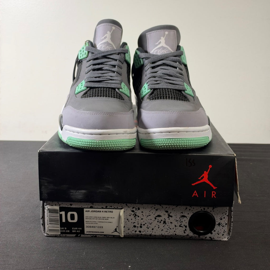 Jordan 4 Retro Green Glow (Size 10) - aux