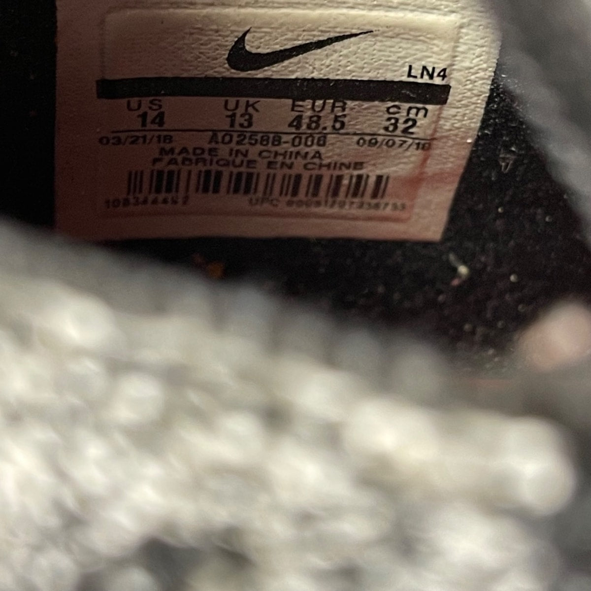 Nike LeBron 16 Black Metallic Silver 14 (Moderately Worn Pre-Owned)NikeBlack/Metallic Silver-White - Image 6