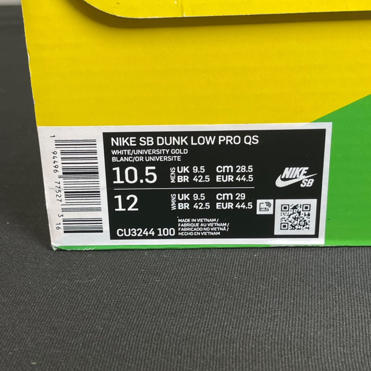 Nike SB Dunk Low Ben & Jerry's Chunky Dunky (Size 10.5) - aux