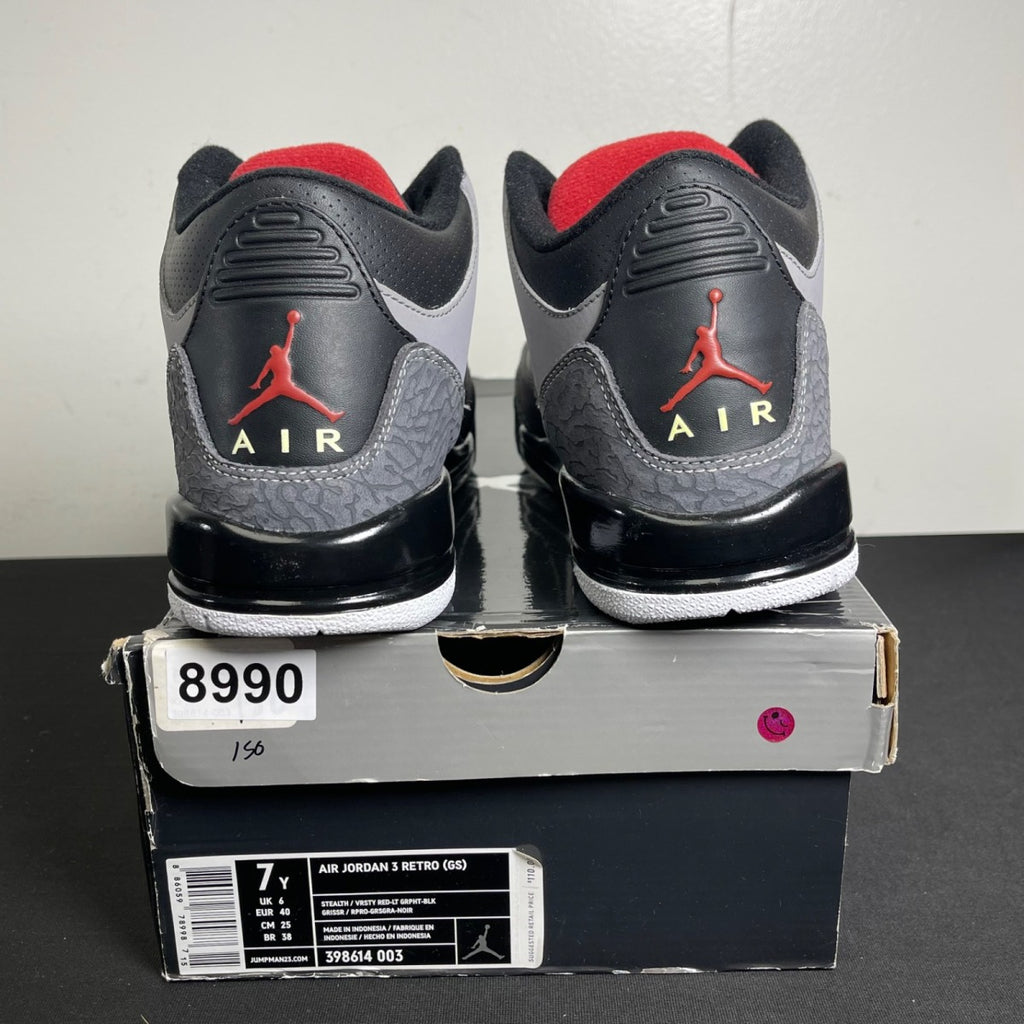 Air Jordan 3 Retro GS 'Stealth' (Size 7) - Image 4