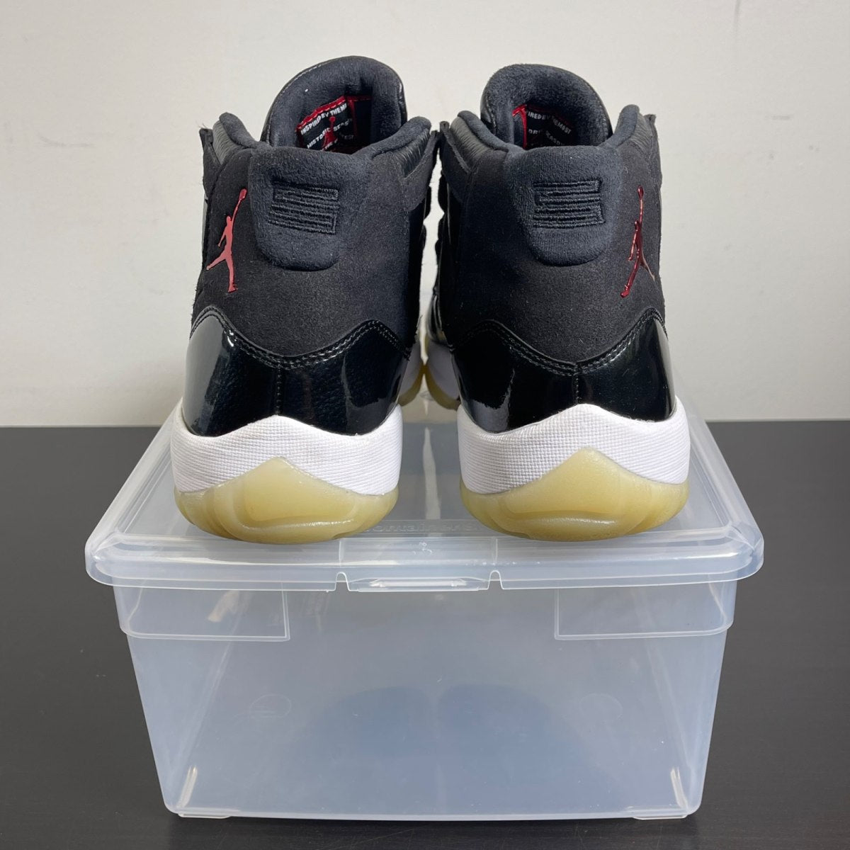 Jordan 11 Retro 72-10 9 (Moderately Worn Pre-Owned)JordanBlack/Gym Red-White-Anthracite - Image 4