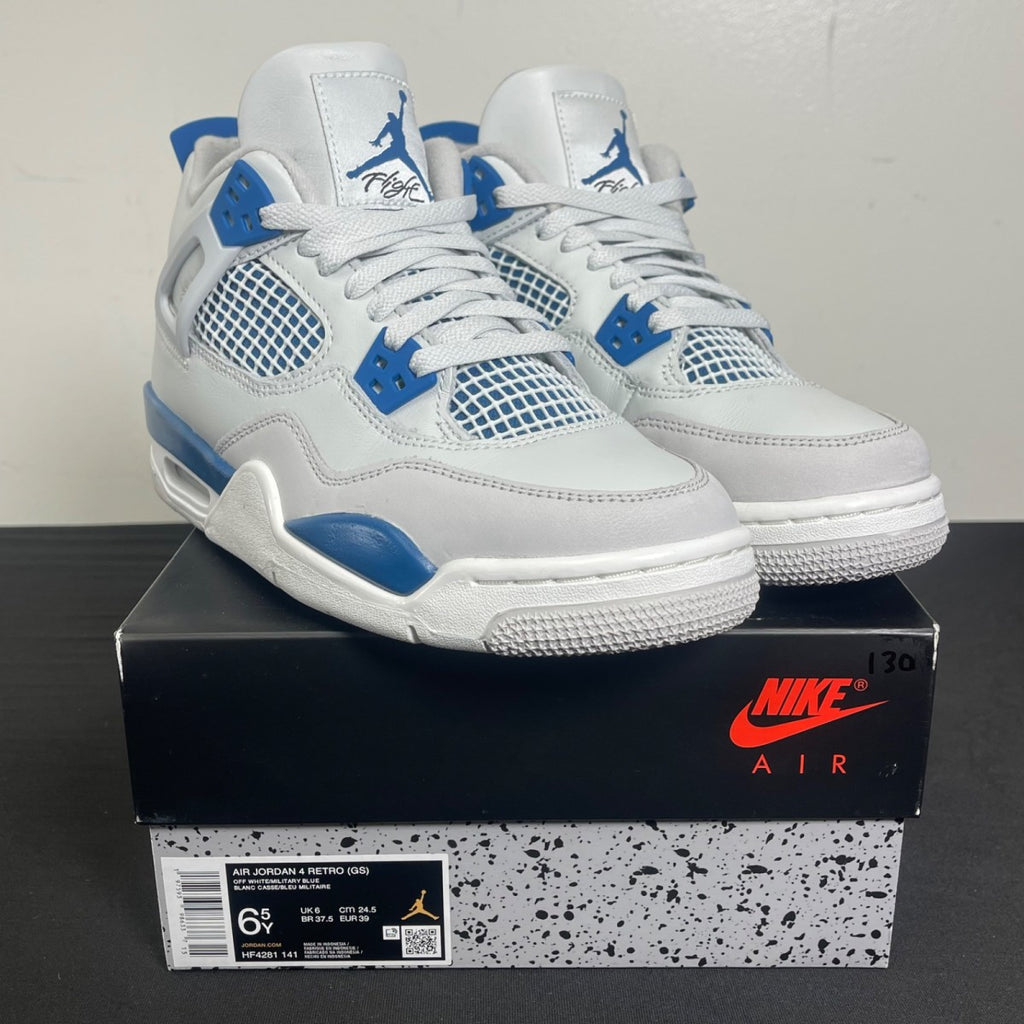 Jordan 4 Retro Military Blue (2024) (GS) 6.5Y (Moderately Worn Pre-Owned)JordanOff-White/Military Blue/Neutral Grey - Image 7