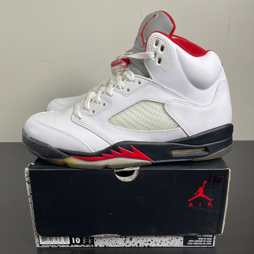 Jordan 5 Retro Fire Red (2013) 10 (Moderately Worn Pre-Owned)JordanWhite/Fire Red-Black - Image 3