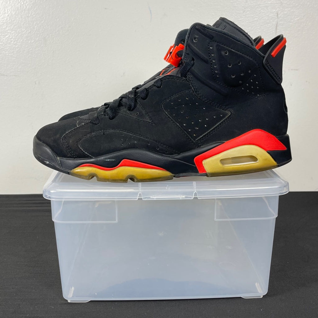 Jordan 6 Retro Black Infrared (2019) 8 (Moderately Worn Pre-Owned)JordanBlack/Infrared - Image 3