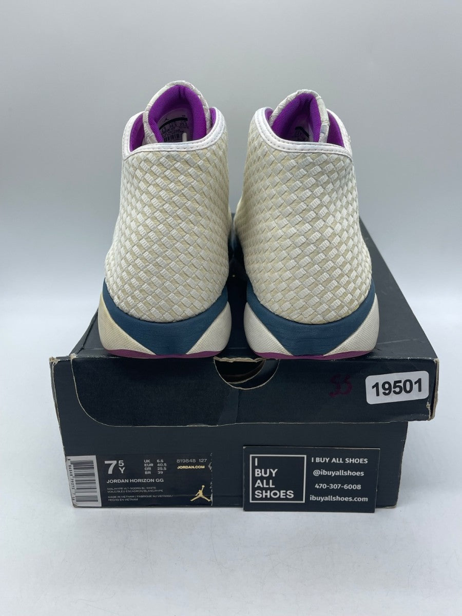 Air Jordan Horizon GS 'Sail Hyper Violet' 7.5 (Moderately Worn Pre-Owned) - Image 3