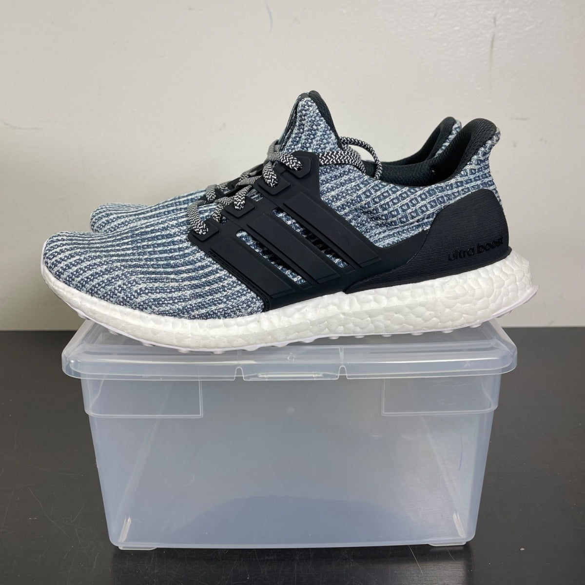 adidas Ultra Boost 4.0 Parley Carbon Blue Spirit 8 (Moderately Worn Pre-Owned)adidasFootwear White/Carbon/Blue Spirit - Image 3