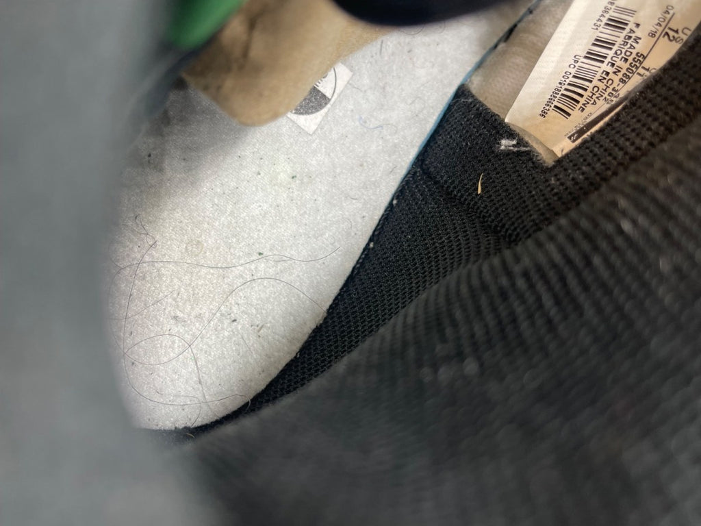 Jordan 1 Retro High Pine Green 12 (Moderately Worn Pre-Owned) - Image 8