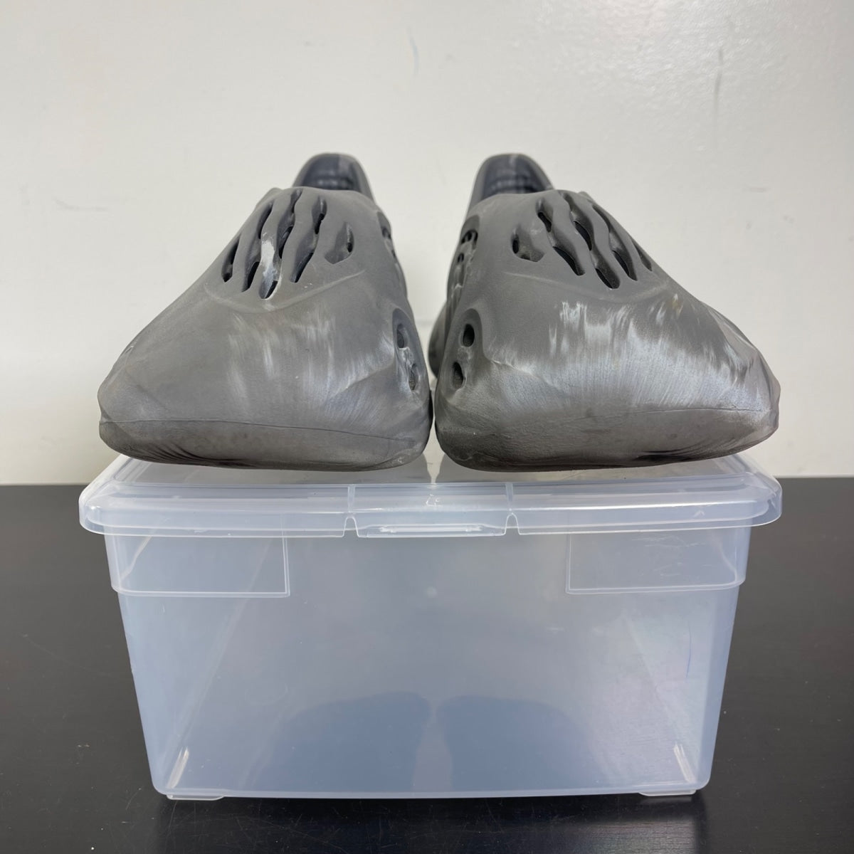 adidas Yeezy Foam RNR MX Granite 10 (Moderately Worn Pre-Owned)adidasAntoca/MX Granite/MX Granite - Image 2