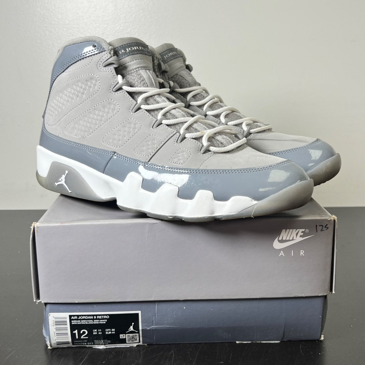 Jordan 9 Retro Cool Grey (2025) 12 (Moderately Worn Pre-Owned)JordanMedium Grey/White-Cool Grey - Image 1