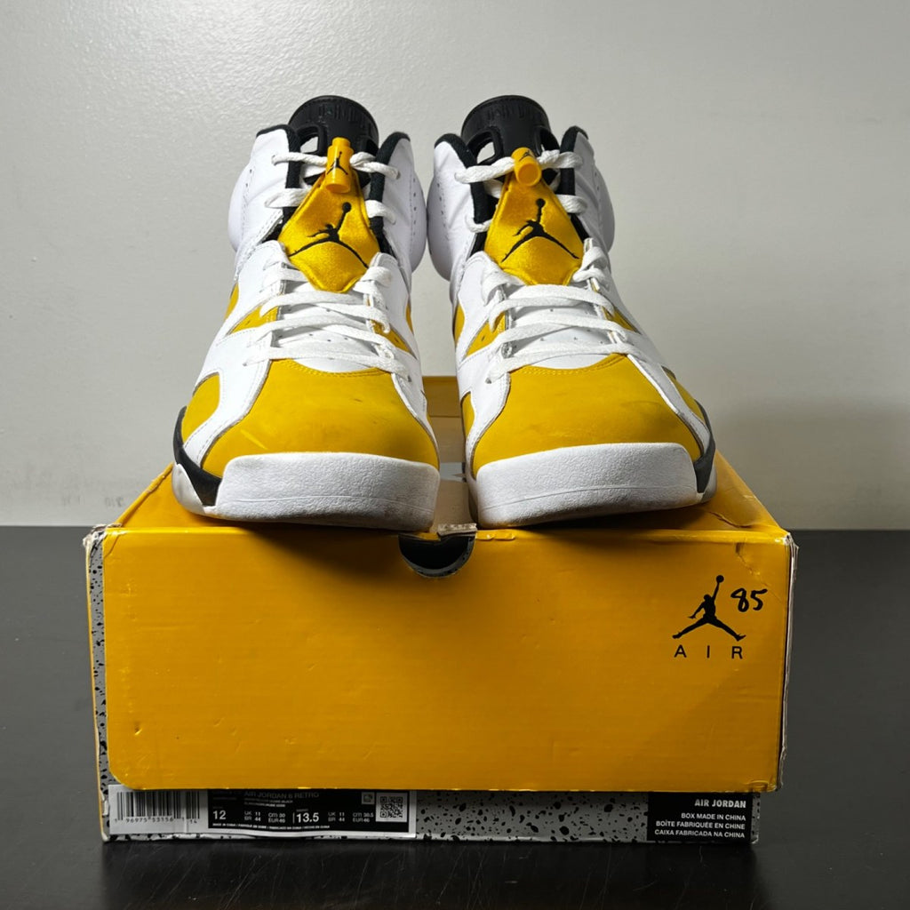 Jordan 6 Retro Yellow Ochre 12 (Moderately Worn Pre-Owned)JordanWhite/Yellow Ochre-Black - Image 2