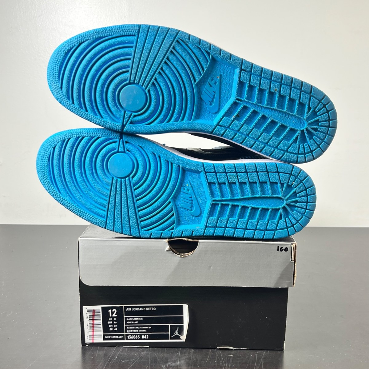 Jordan 1 Retro Polka Dot Laser Blue 12 (Lightly Worn Pre-Owned)JordanBlack/Laser Blue - Image 6