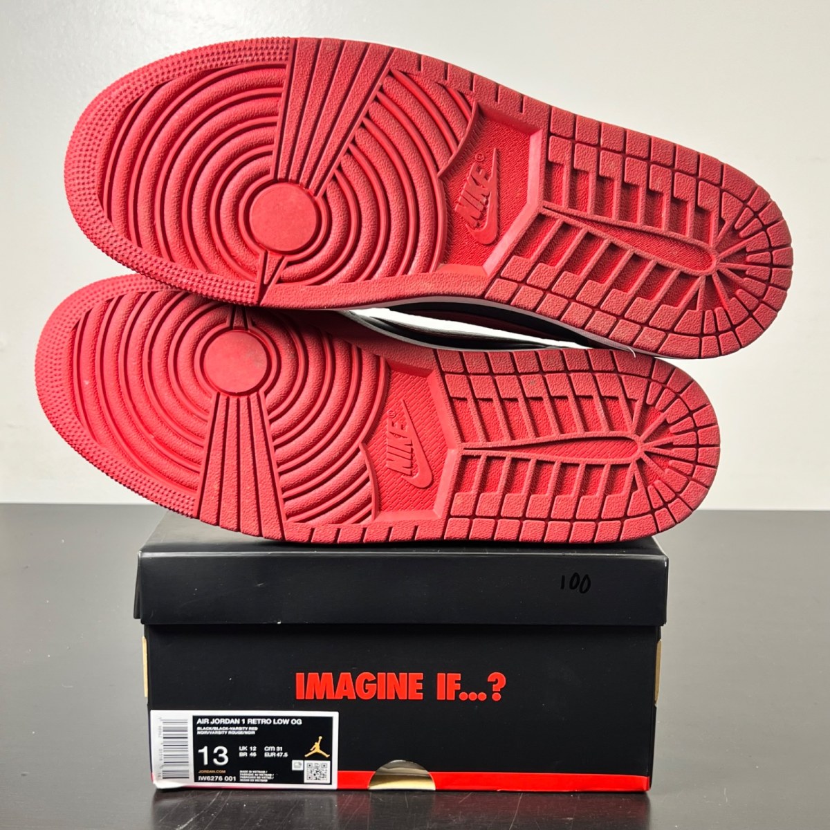 Jordan 1 Retro Low OG Banned 13 (Lightly Worn Pre-Owned)JordanBlack/Black/Varsity Red/Summit White - Image 5