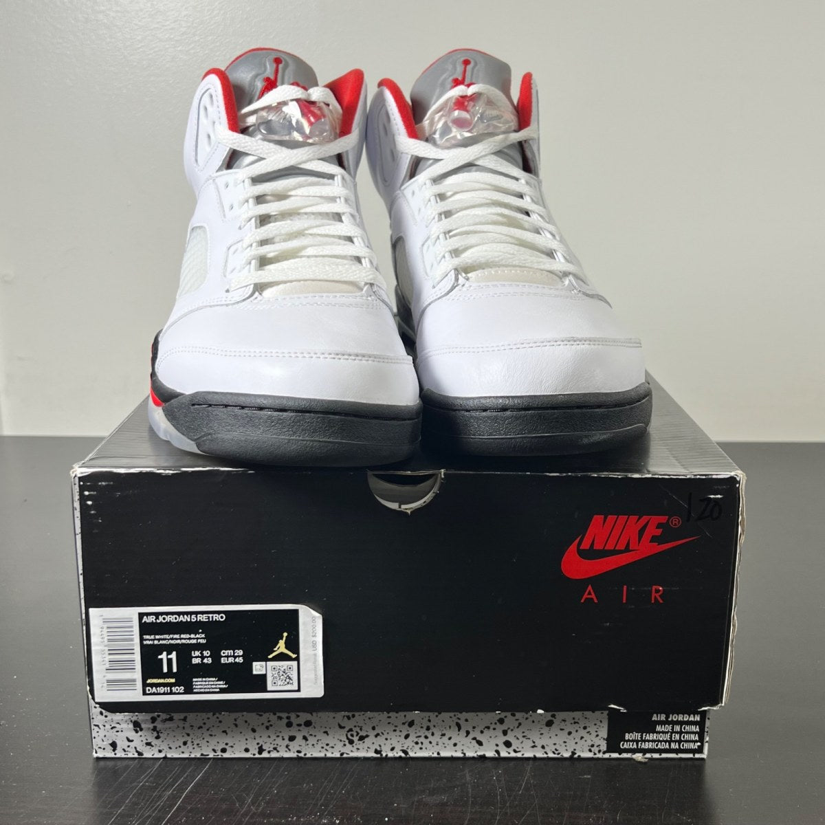 Jordan 5 Retro Fire Red Silver Tongue (2020) 11 (Lightly Worn Pre-Owned)JordanWhite/Black-Metallic Silver-Fire Red - Image 2
