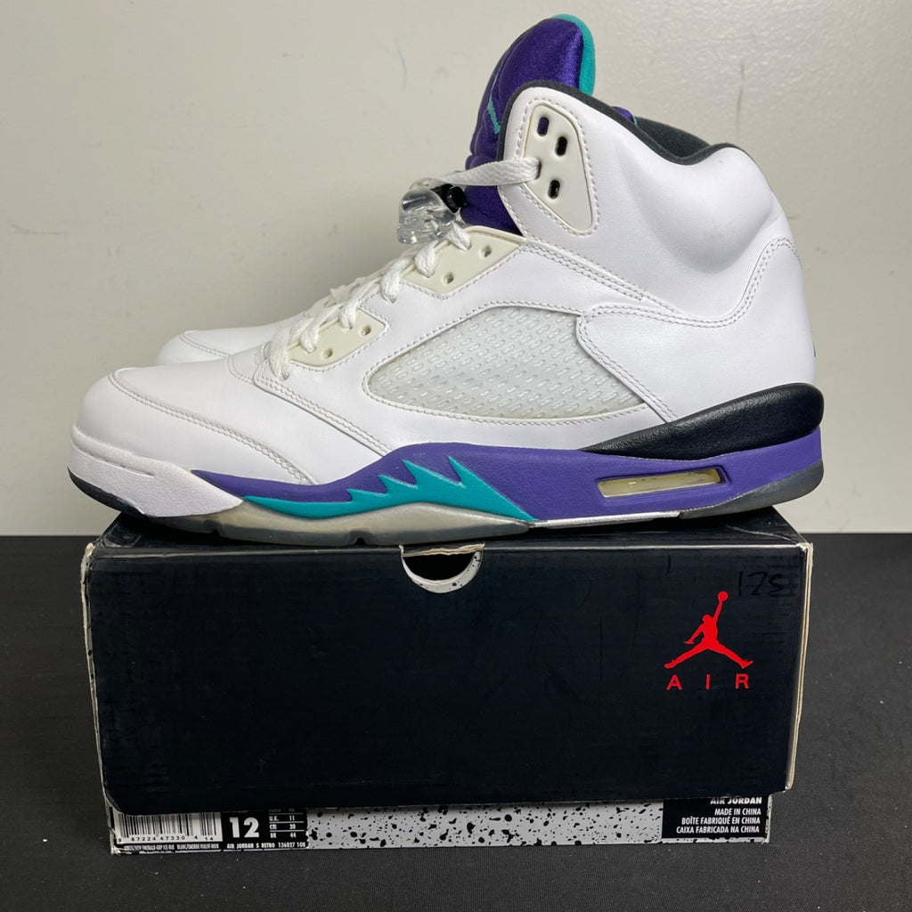 Jordan 5 Retro Grape (2013) 12 (Moderately Worn Pre-Owned)JordanWhite/Emerald-New Grape-Ice Blue - Image 3