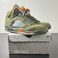 Jordan 5 Retro Olive (2024) 12 (Moderately Worn Pre-Owned)JordanArmy Olive/Solar Orange - Image 1