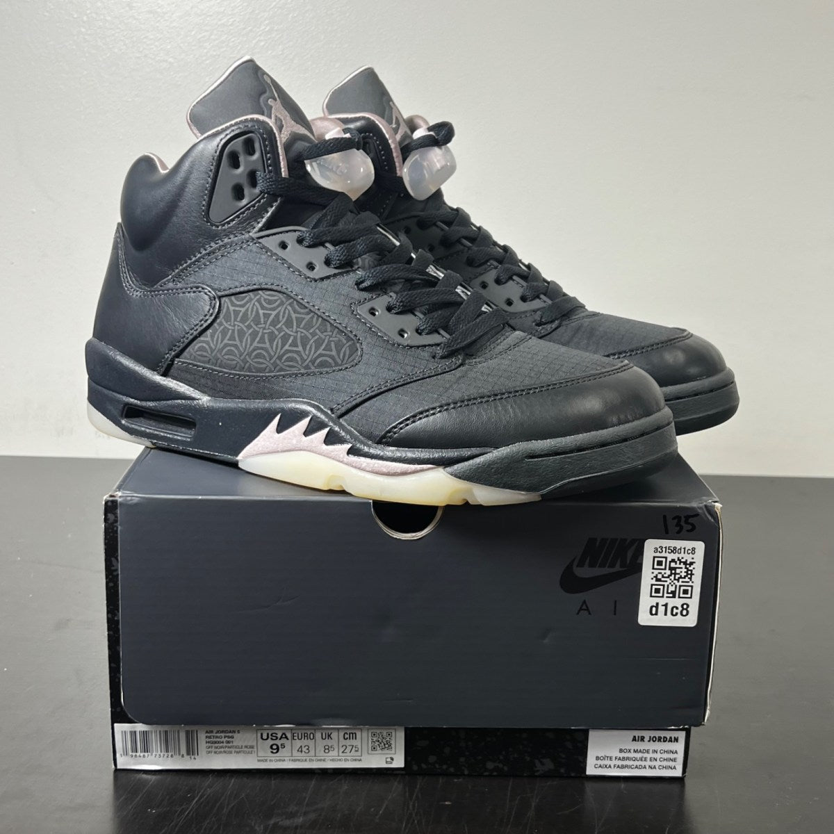 Jordan 5 Retro PSG Paris Saint-Germain Off Noir 9.5 (Lightly Worn Pre-Owned)JordanOff Noir/Particle Rose/Anthracite/Pearl Pink/Sail - Image 1