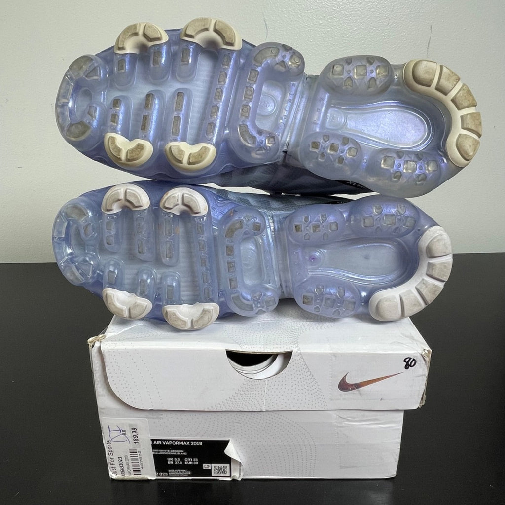 Nike Air VaporMax 2019 Football Grey Obsidian (Women's) 8W (Moderately Worn Pre-Owned)NikeFootball Grey/Obsidian-Metallic Silver-White - Image 5