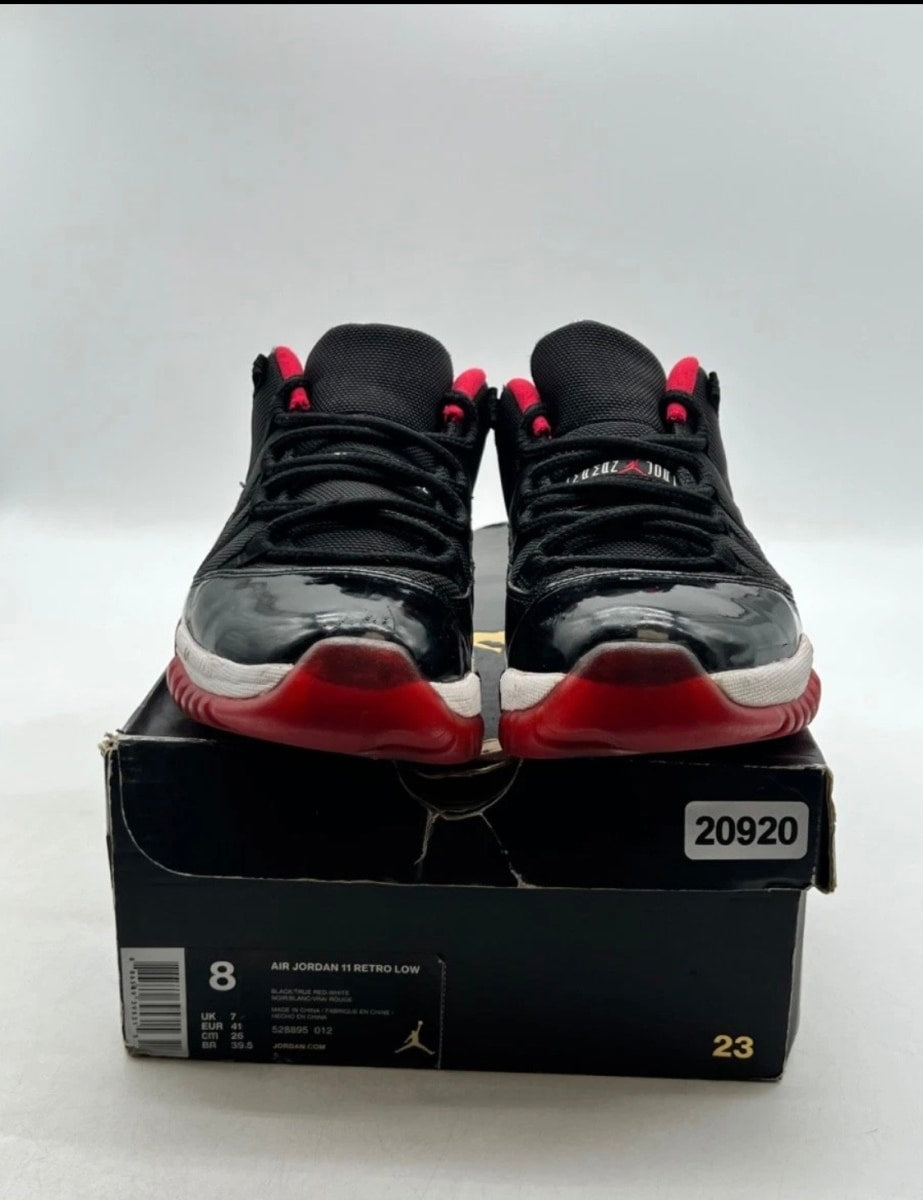Jordan 11 Retro Low Bred (2015) 8 (Heavily Worn Pre-Owned)JordanBlack/True Red-White - Image 2