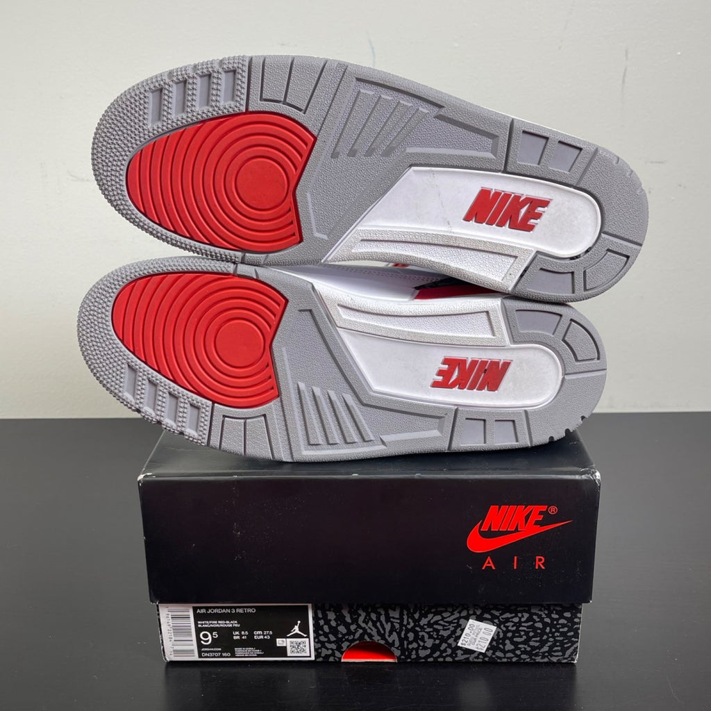Jordan 3 Retro Fire Red (2022) 9.5 (Moderately Worn Pre-Owned)JordanWhite/Fire Red/Cement Grey/Black - Image 5