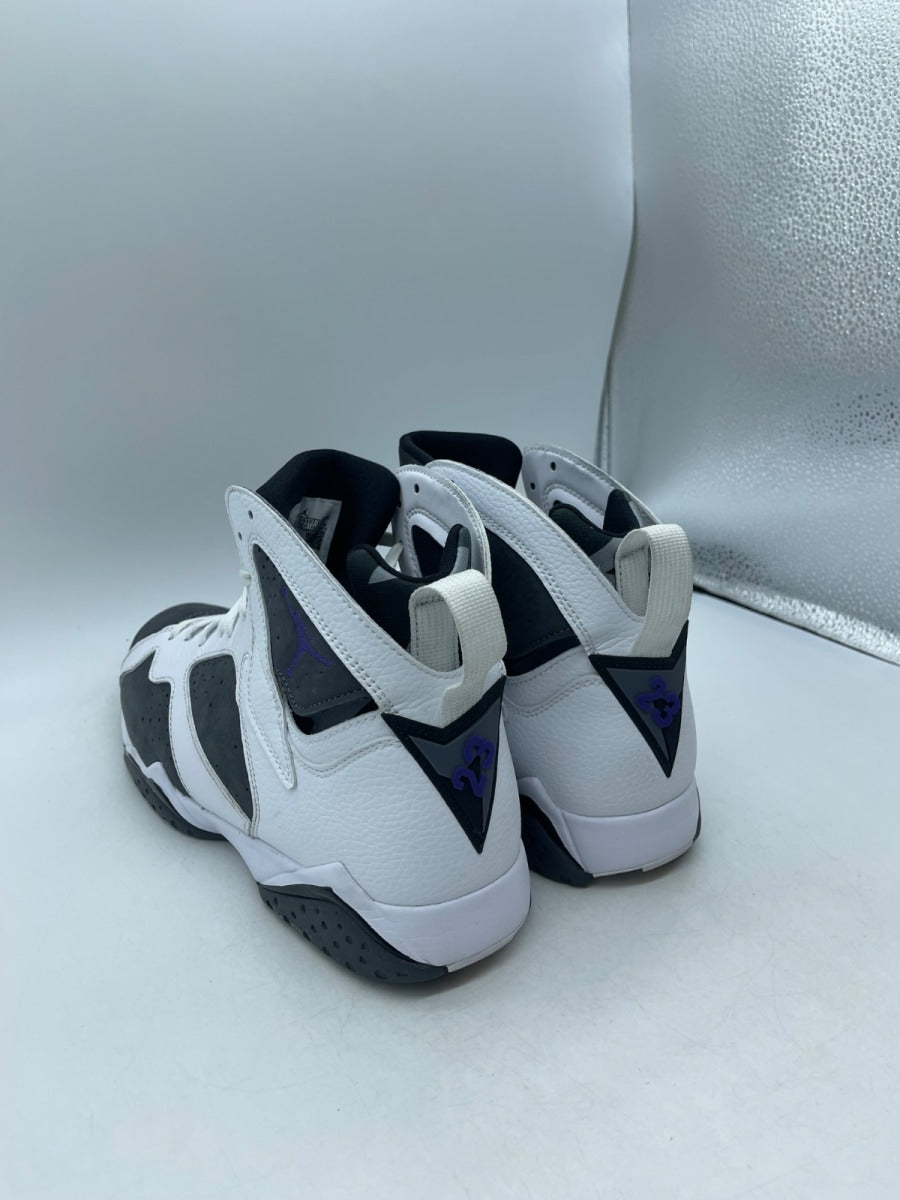Jordan 7 Retro Flint (2021) 10.5 (Moderately Worn Pre-Owned)JordanWhite/Flint Grey-Black-Varsity Purple - Image 4