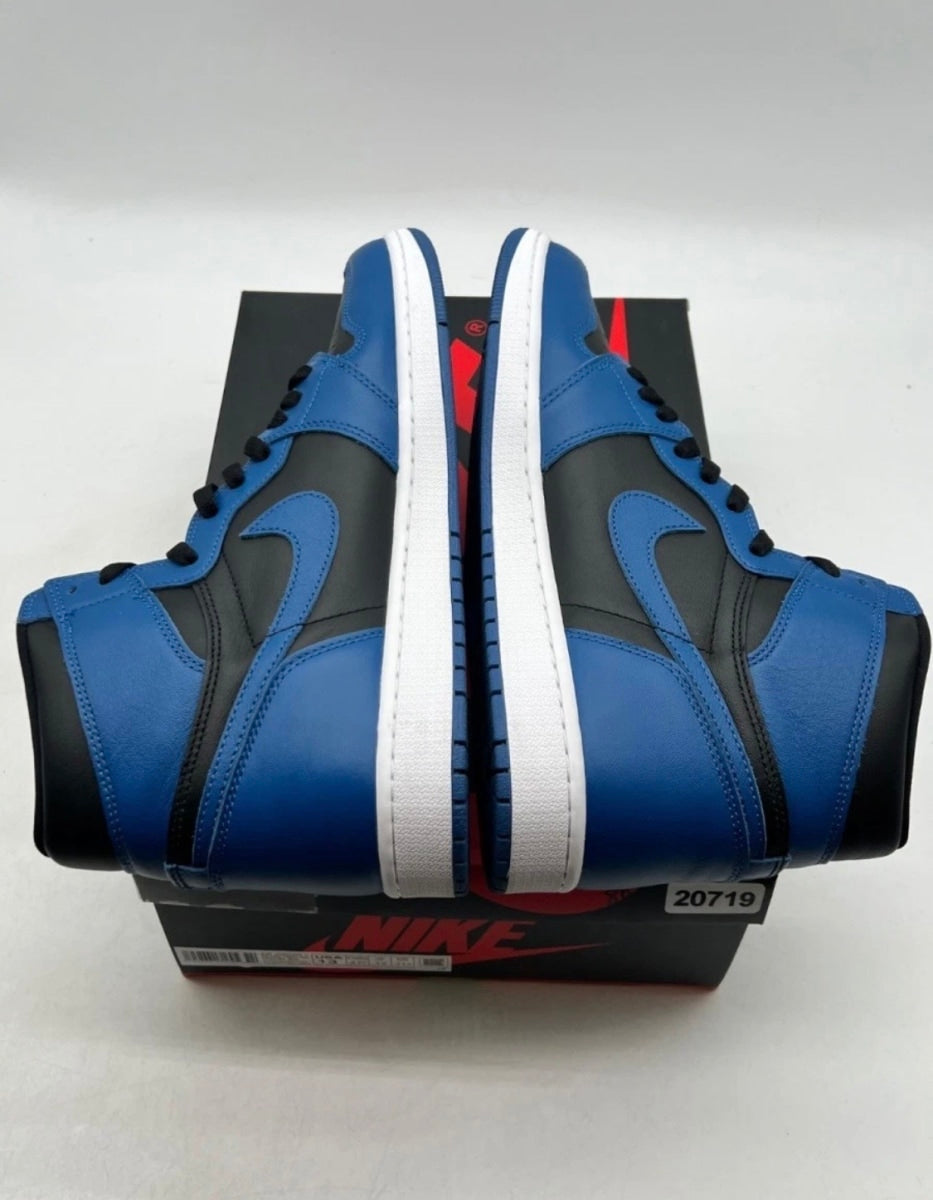 Jordan 1 Retro High OG Dark Marina Blue 13 (Lightly Worn Pre-Owned)JordanDark Marina Blue/Black-White - Image 9