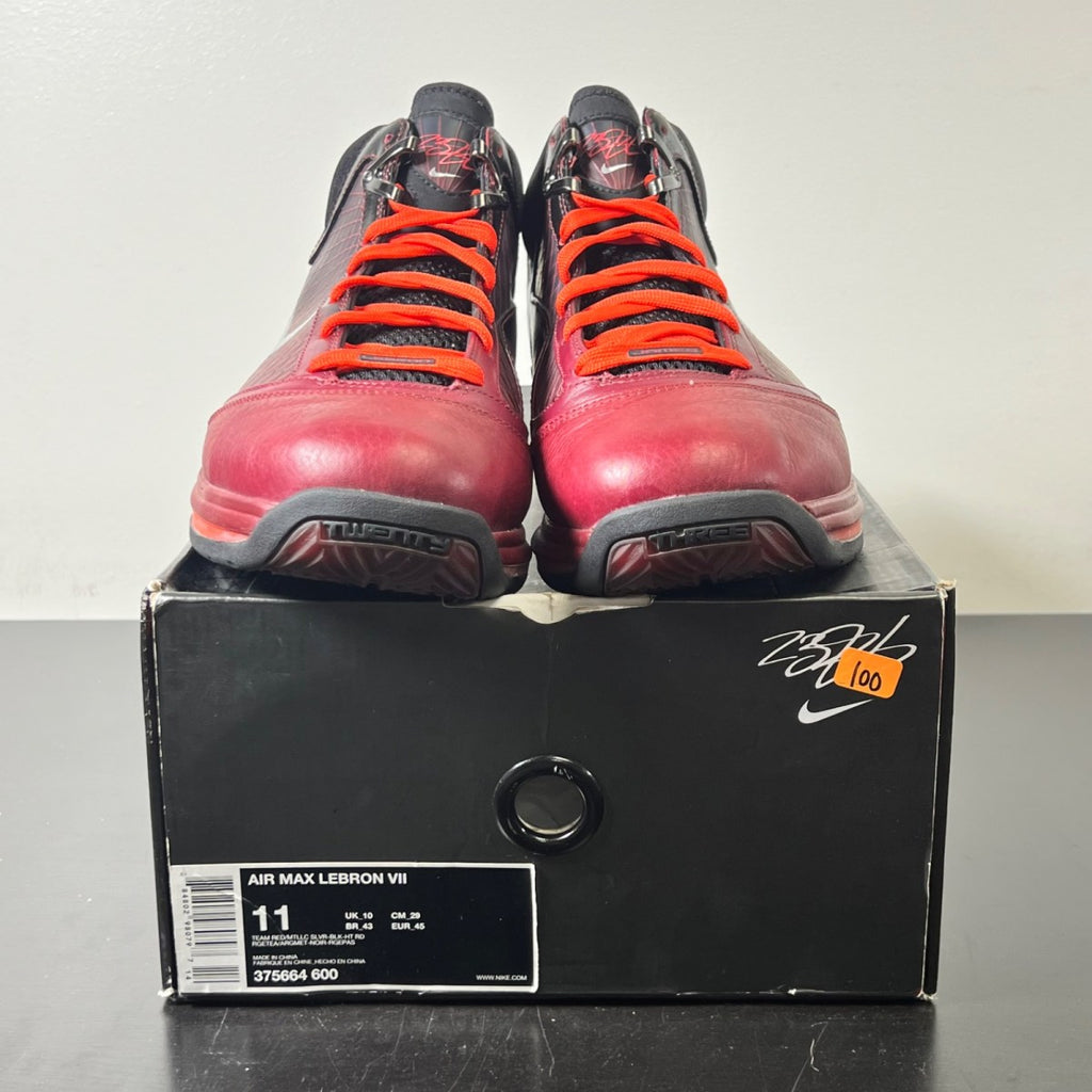 Nike LeBron 7 Christmas (2009) 11 (Moderately Worn Pre-Owned)NikeTeam Red/Metallic Silver-Black-Hot Red - Image 2