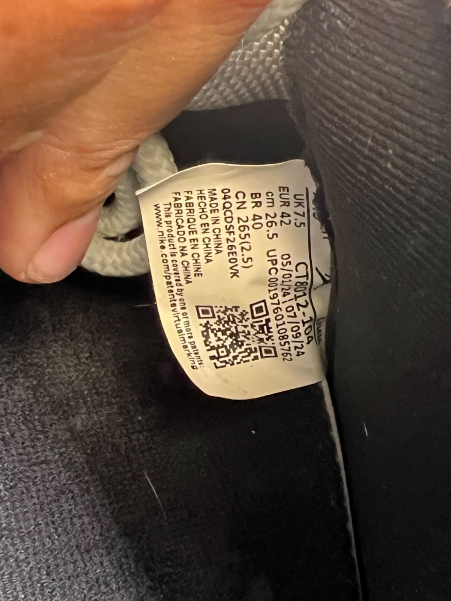 Jordan 11 Retro Legend Blue (2024) 8.5 (Moderately Worn Pre-Owned)JordanWhite/Legend Blue/Black - Image 7