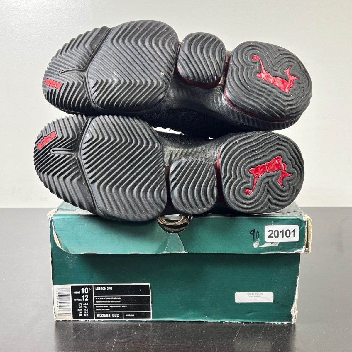 Nike LeBron 16 Fresh Bred (Size 10.5) - Image 5