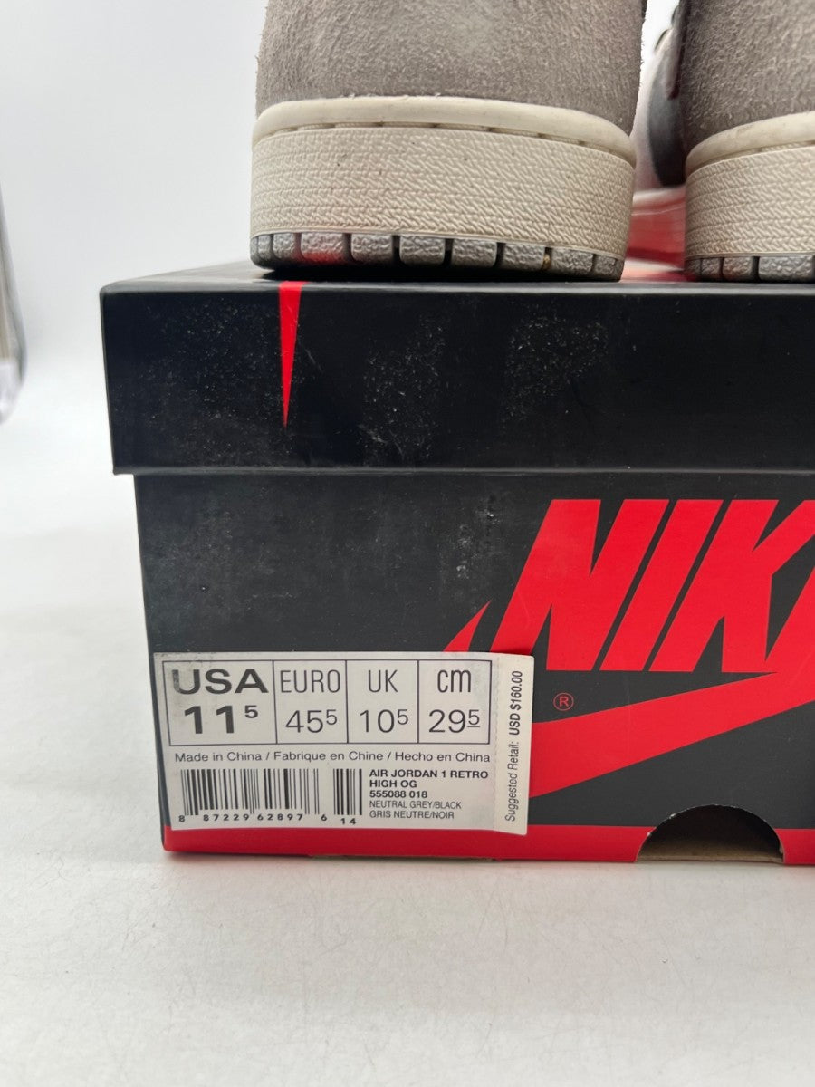 Jordan 1 Retro High Neutral Grey Hyper Crimson 11.5 (Moderately Worn Pre-Owned) - Image 6