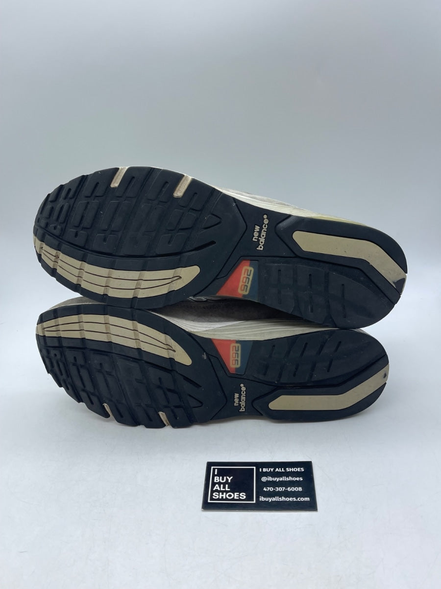 New Balance 992 Grey 12 (Heavily Worn Pre-Owned) - Image 7