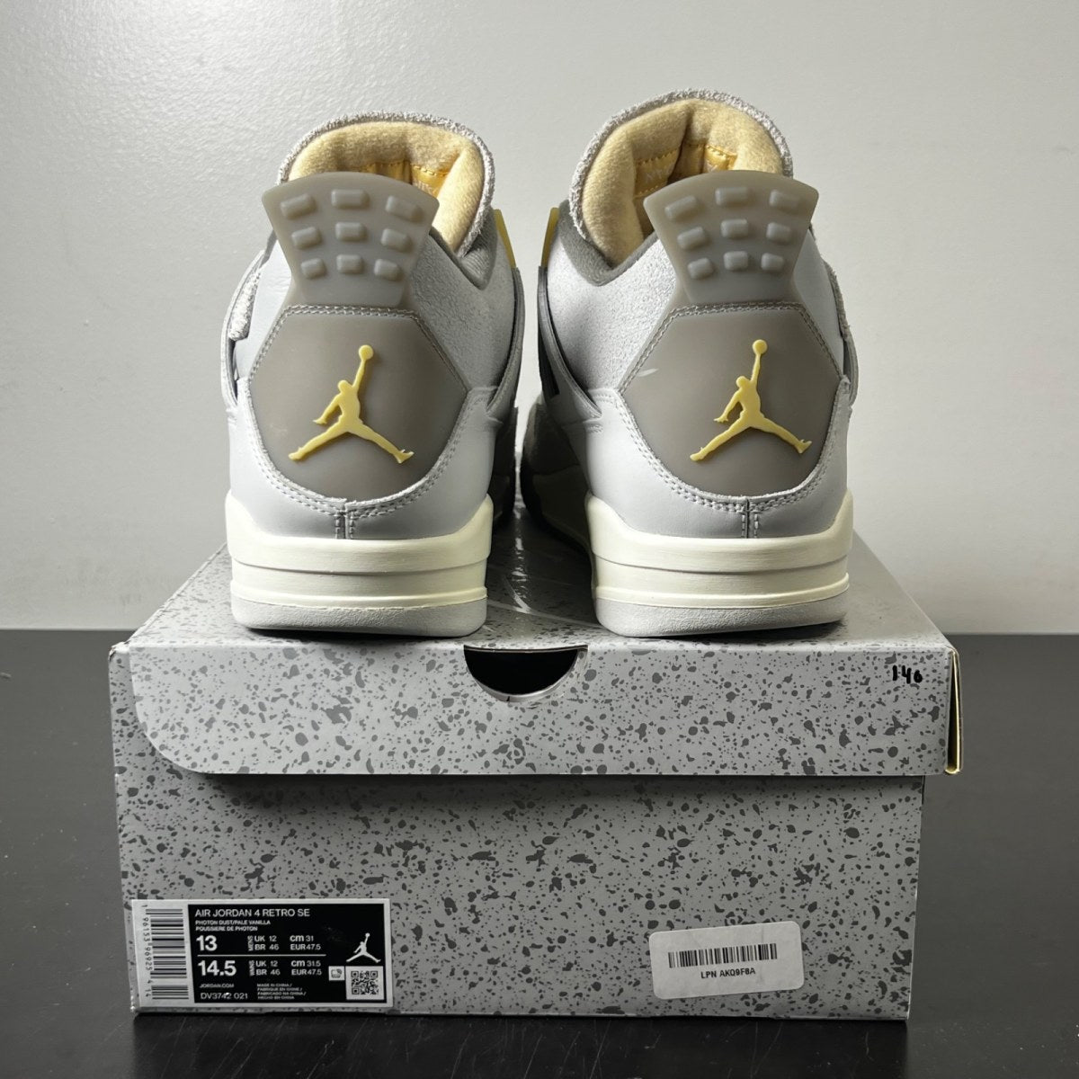 Jordan 4 Retro SE Craft Photon Dust 13 (Lightly Worn Pre-Owned)JordanPhoton Dust/Pale Vanilla/Off White/Grey Fog/Flat Pewter/Sail - Image 5