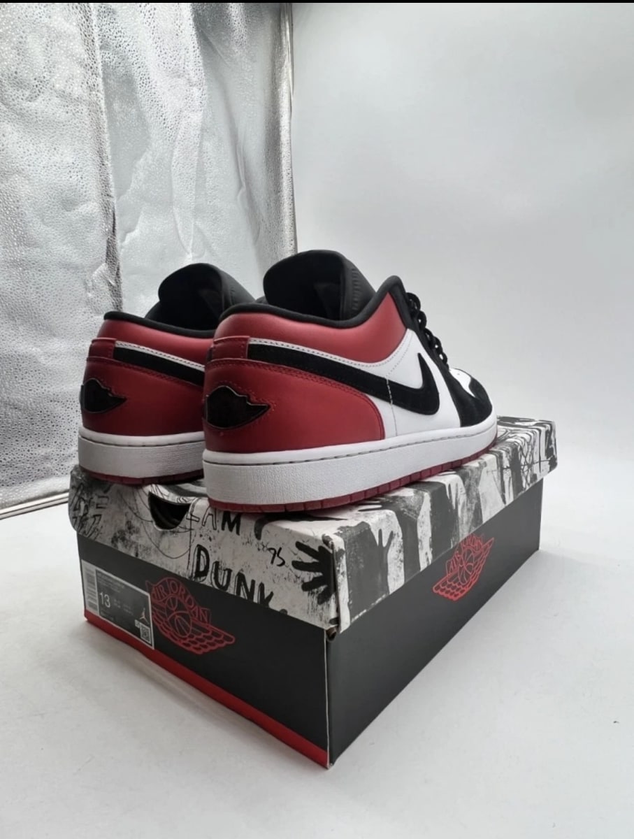Jordan 1 Low SE Black Toe (2025) 13 (Heavily Worn Pre-Owned)JordanWhite/Black/Gym Red - Image 5