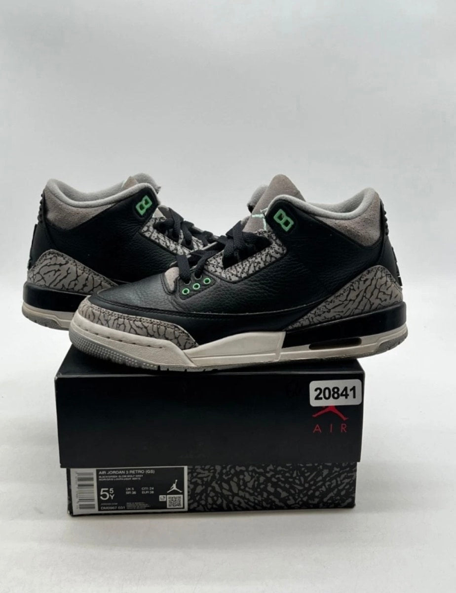 Jordan 3 Retro Green Glow (GS) 5.5Y (Moderately Worn Pre-Owned)JordanBlack/Green Glow/Wolf Grey/White - Image 1