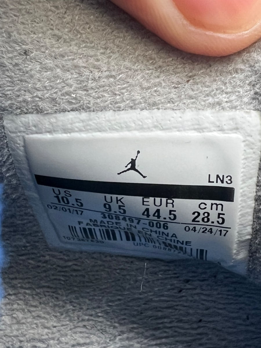 Jordan 4 Retro Motorsports Alternate 10.5 (Moderately Worn Pre-Owned) - Image 7
