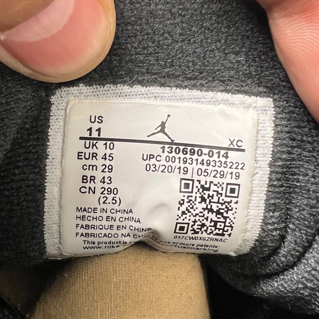 Jordan 12 Retro Black Game Royal 11 (Moderately Worn Pre-Owned)JordanBlack/Game Royal-Black - Image 7