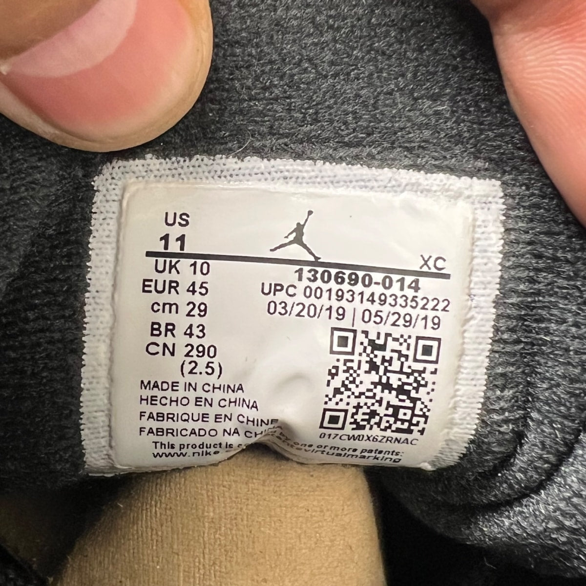 Jordan 12 Retro Black Game Royal 11 (Moderately Worn Pre-Owned)JordanBlack/Game Royal-Black - Image 7
