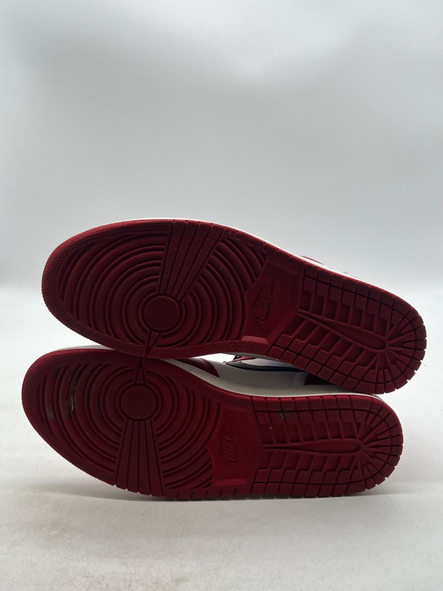 Jordan 1 Retro Chicago (2015) 13 (Moderately Worn Pre-Owned)JordanWhite/Varsity Red-Black - Image 7