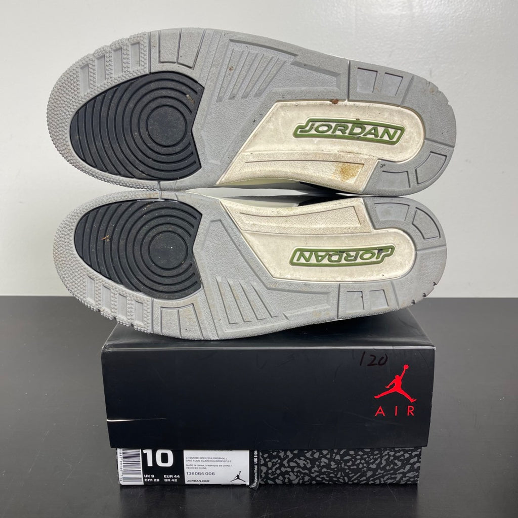 Jordan 3 Retro Chlorophyll 10 (Moderately Worn Pre-Owned)JordanLight Smoke Grey/Chlorophyll-Black-White - Image 5