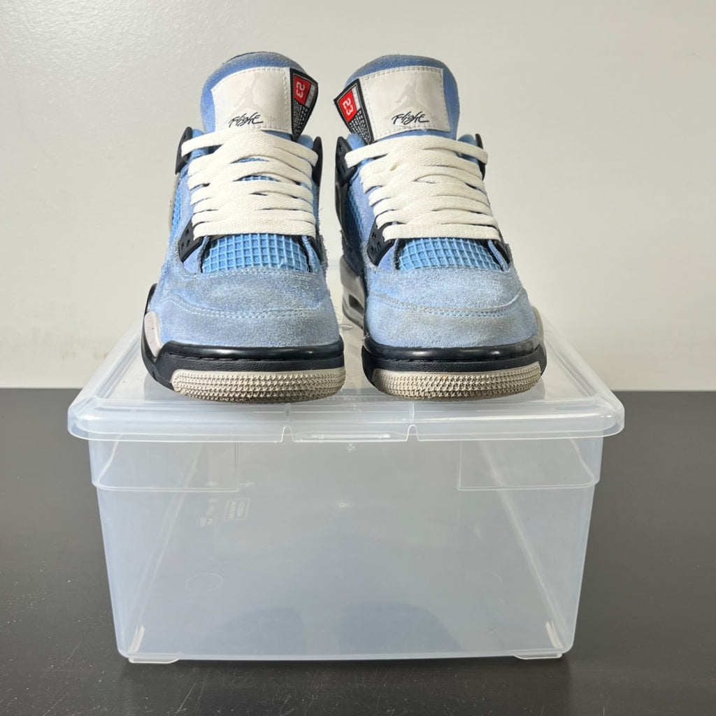 Jordan 4 Retro University Blue (GS) 4Y (Moderately Worn Pre-Owned)JordanUniversity Blue/Tech Grey/White/Black - Image 2