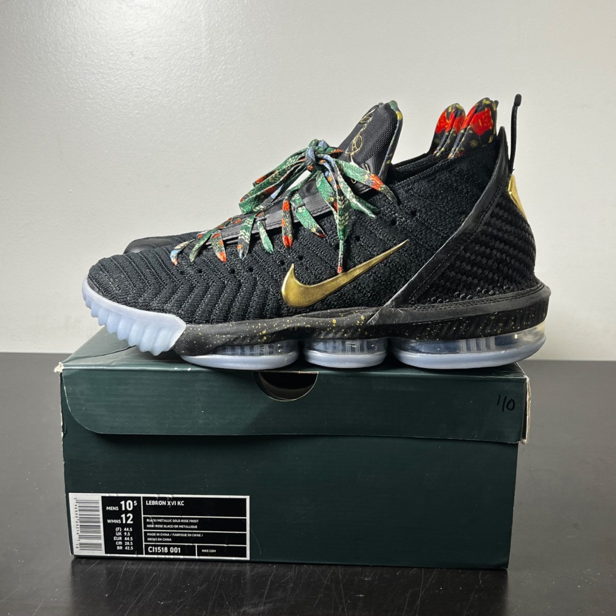 Nike LeBron 16 Watch the Throne 10.5 (Lightly Worn Pre-Owned)NikeBlack/Metallic Gold-Rose Frost - Image 3