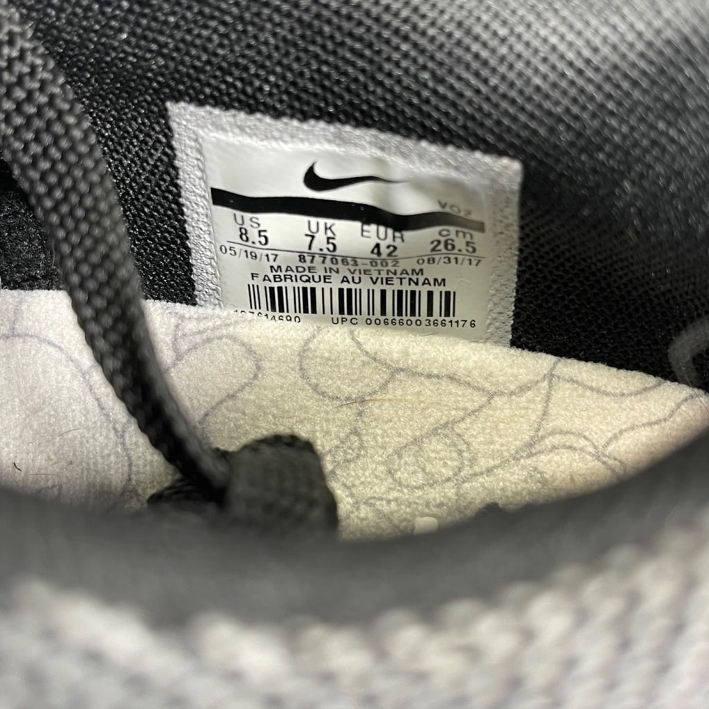 Nike SB Dunk Low Elite Medicom Bearbrick 8.5 (Moderately Worn Pre-Owned)NikeBlack/White-Medium Grey-Black - Image 6